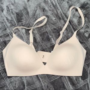 Lululemon Take Shape Bra